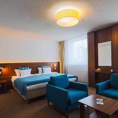 Hotel Metropol Spišská Nová Ves Exteriör bild