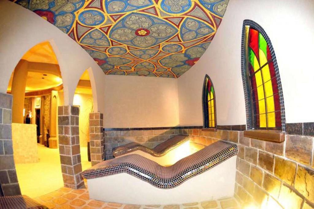 Hotel Metropol Spišská Nová Ves Exteriör bild